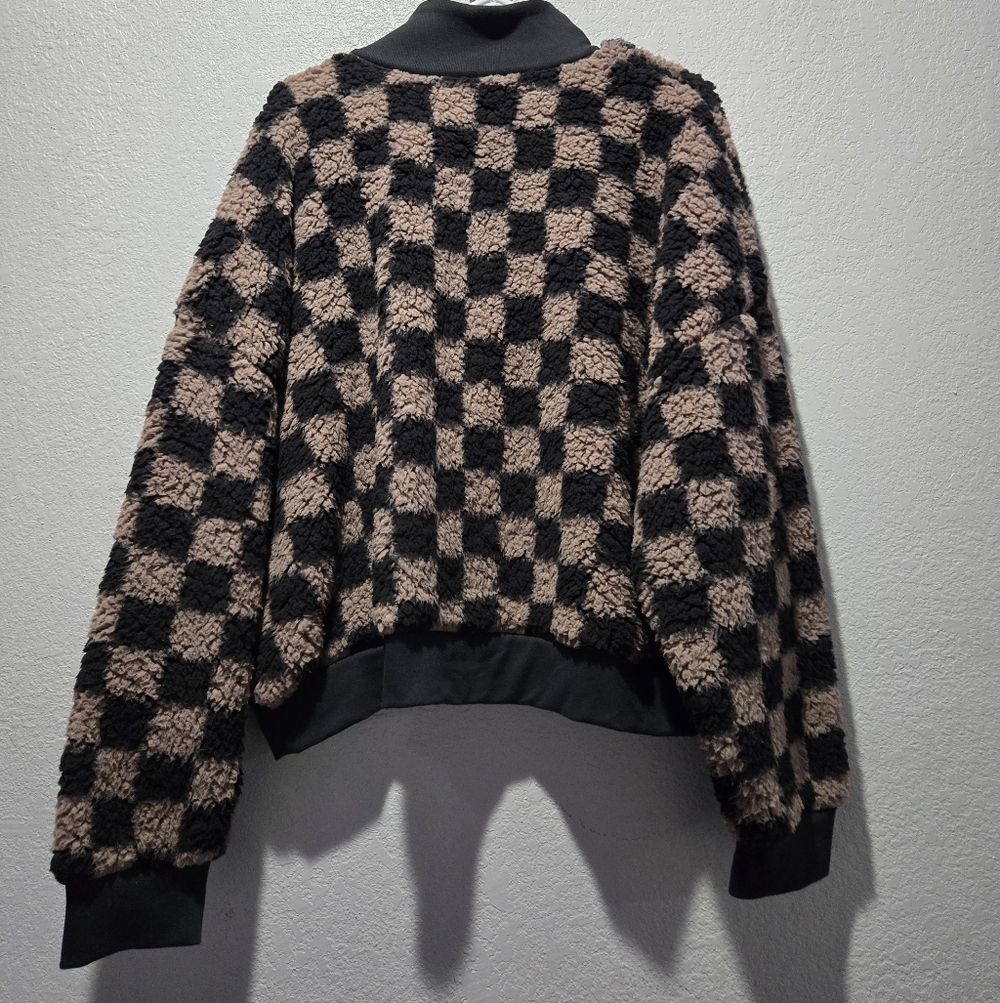 PINK Victoria's Secret Black and Brown Fleece Jacket - Picture 4 of 4